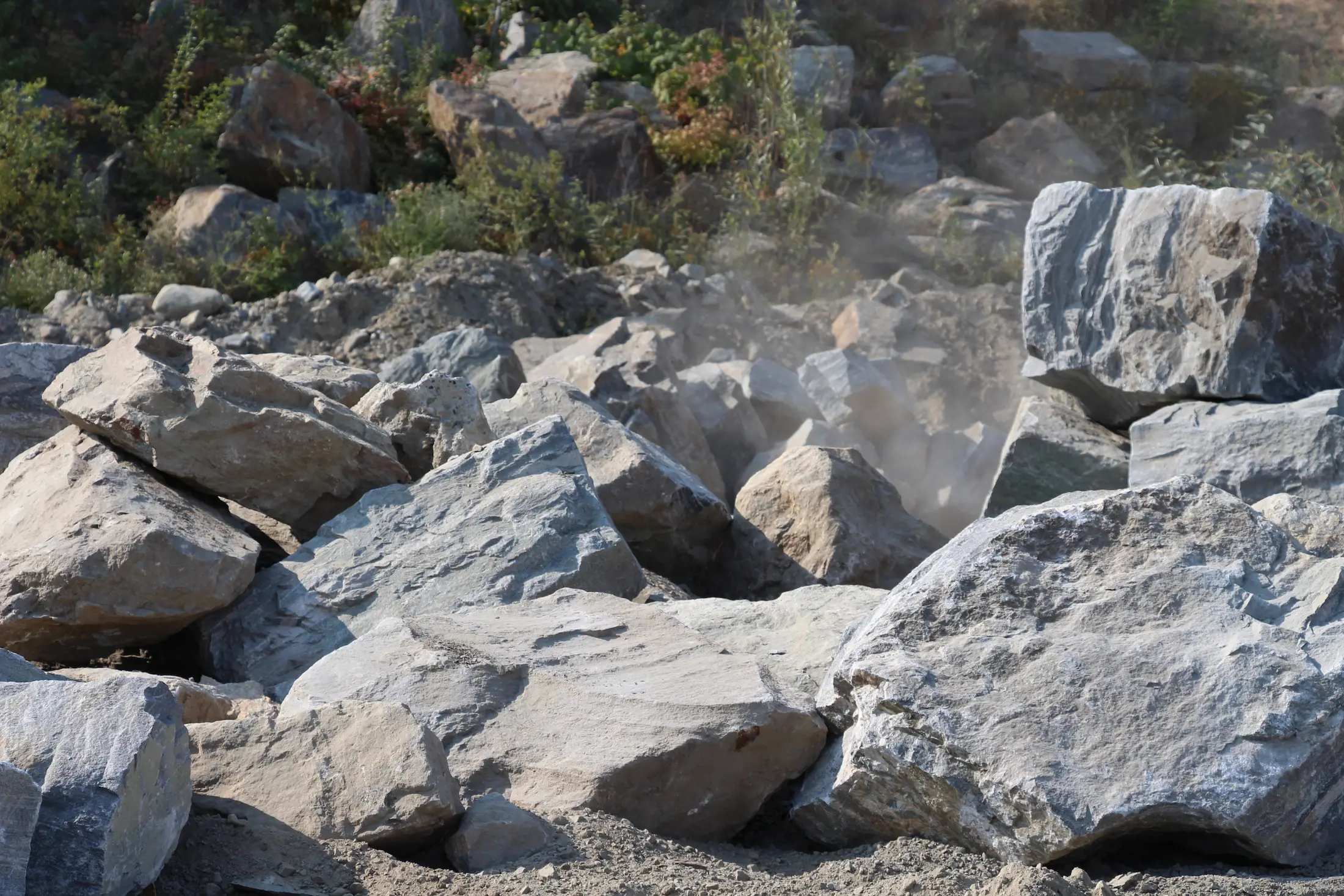 Grove Rocks KV Granite Landscape Rock | Kelowna Sand & Gravel